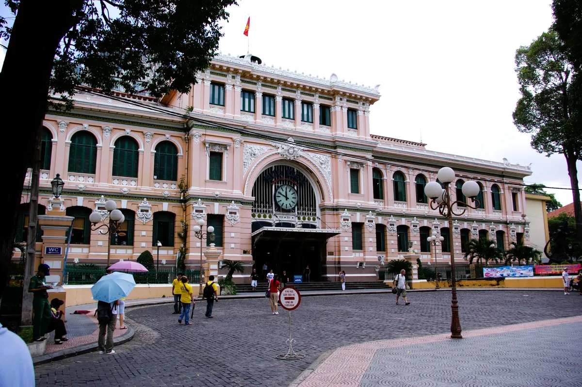 Ho Chi Minh Image 7