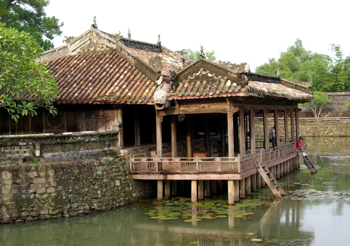 Hue Image 5